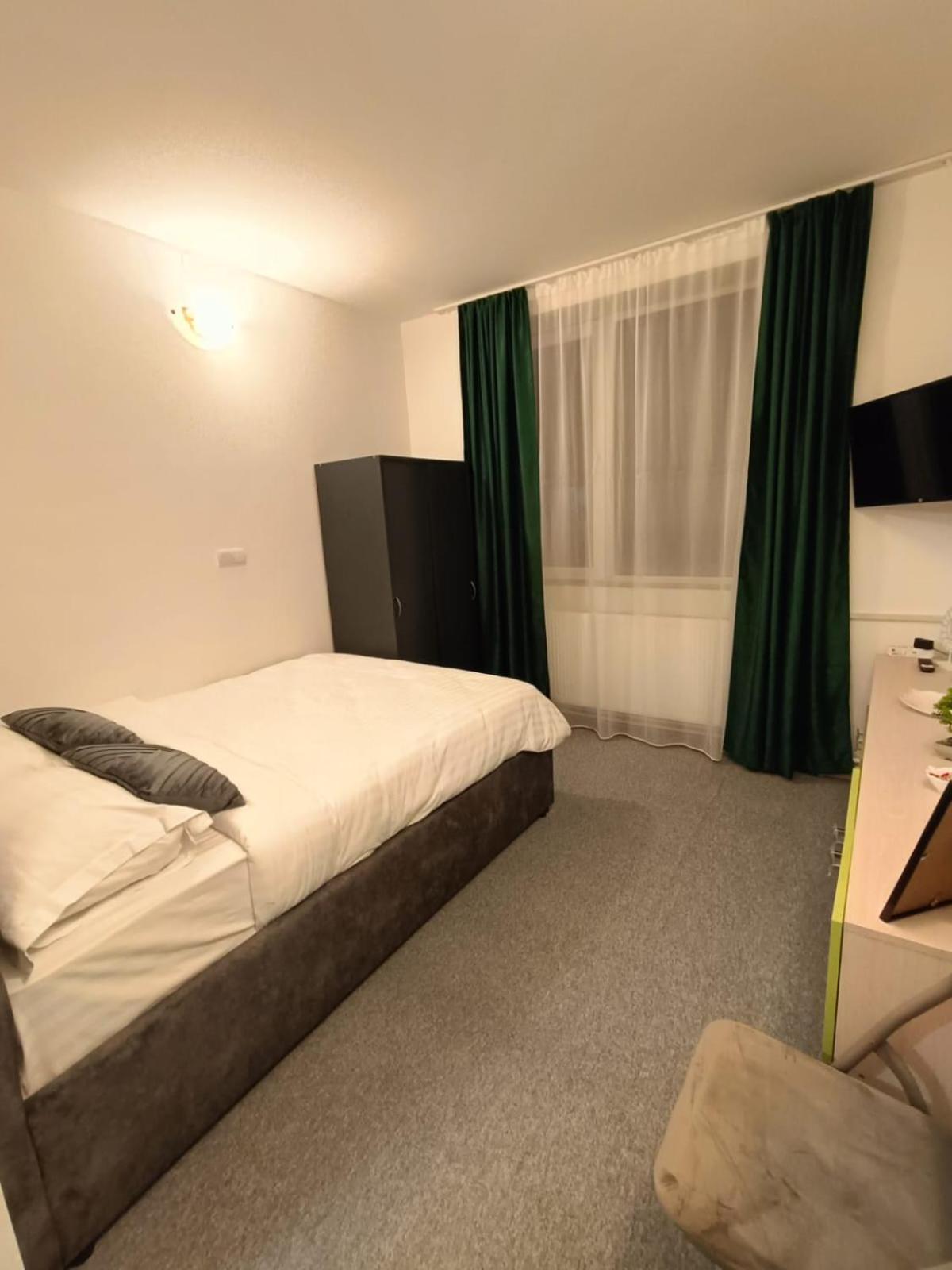 Chic Boutique Dumbrava Apartment Сибиу Екстериор снимка